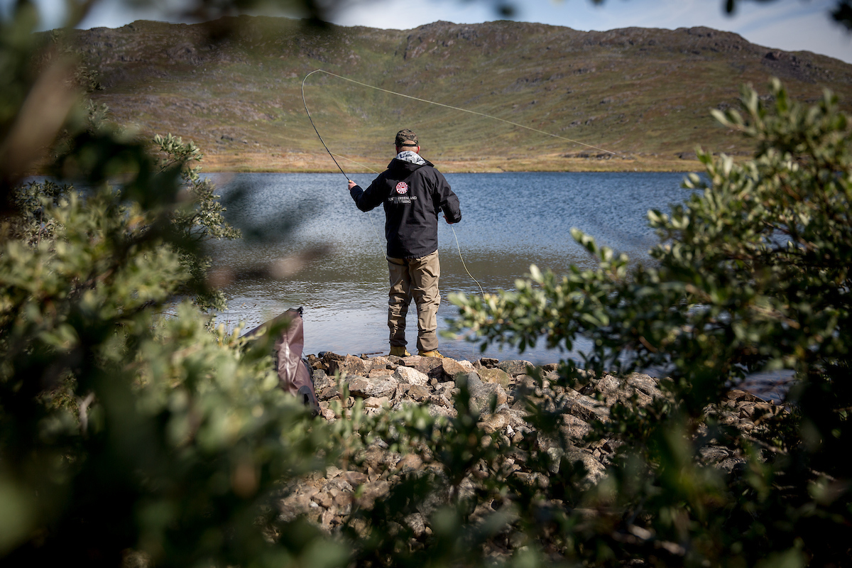 Fly Fishing For Arctic Char With The Guide From South Greenland Fly Fishing (1)