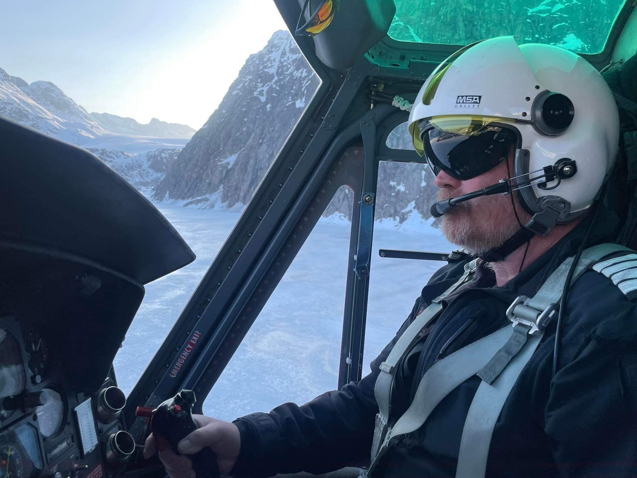 Piloten Ole-Widar Elvemo fik opgaven af færgeflyve OY-HCY. Foto: Amos Ezekiassen