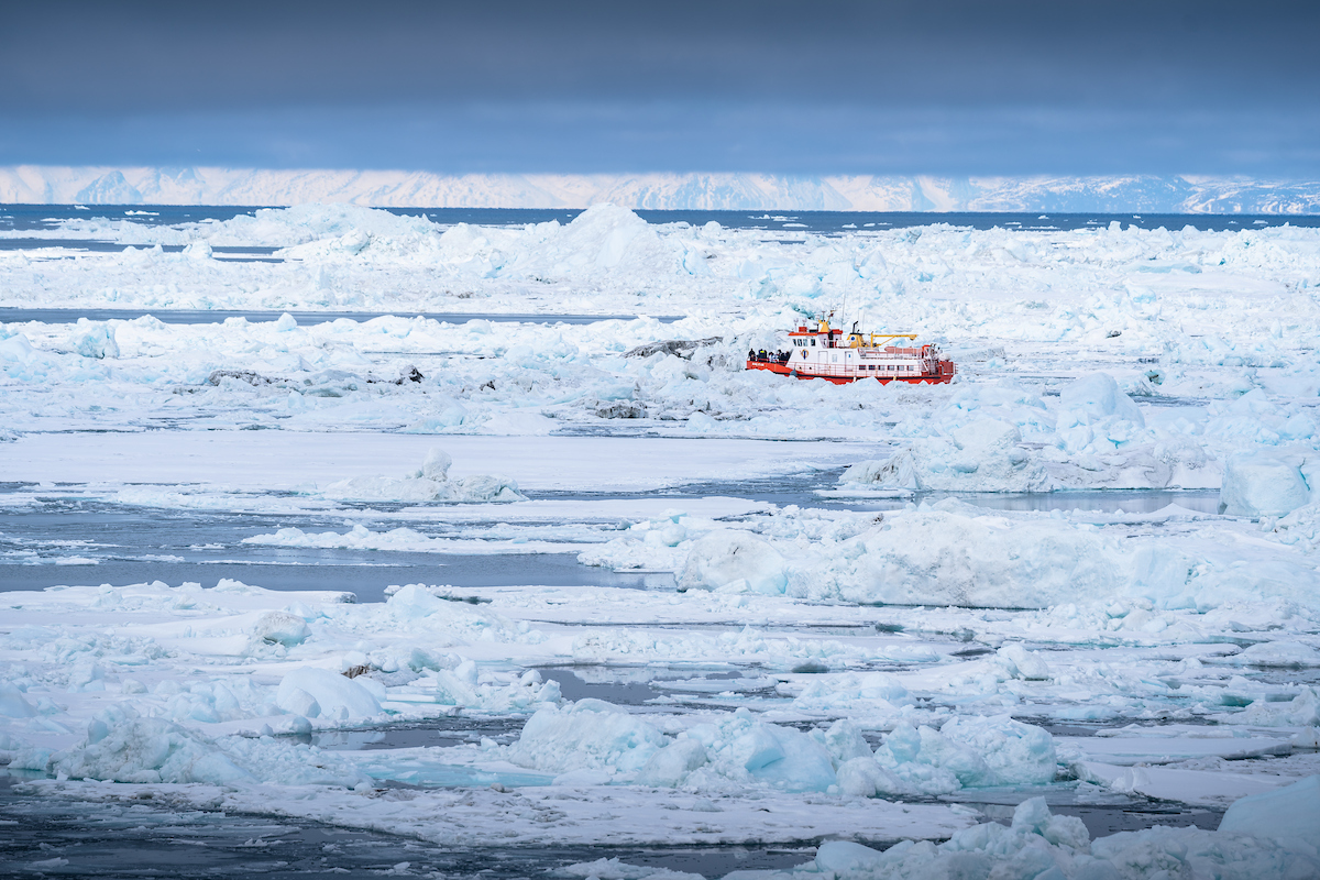 A Tour Boat Surrounded By Sea Ice In Disko Bay, Ilulissat. Photo By Alex Savu Visit Greenland (1)