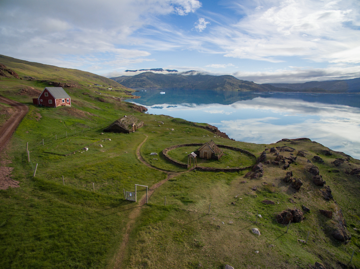 Qassiarsuk & Eriksfjord. Photo Aningaaq R. Carlsen, Visit Greenland