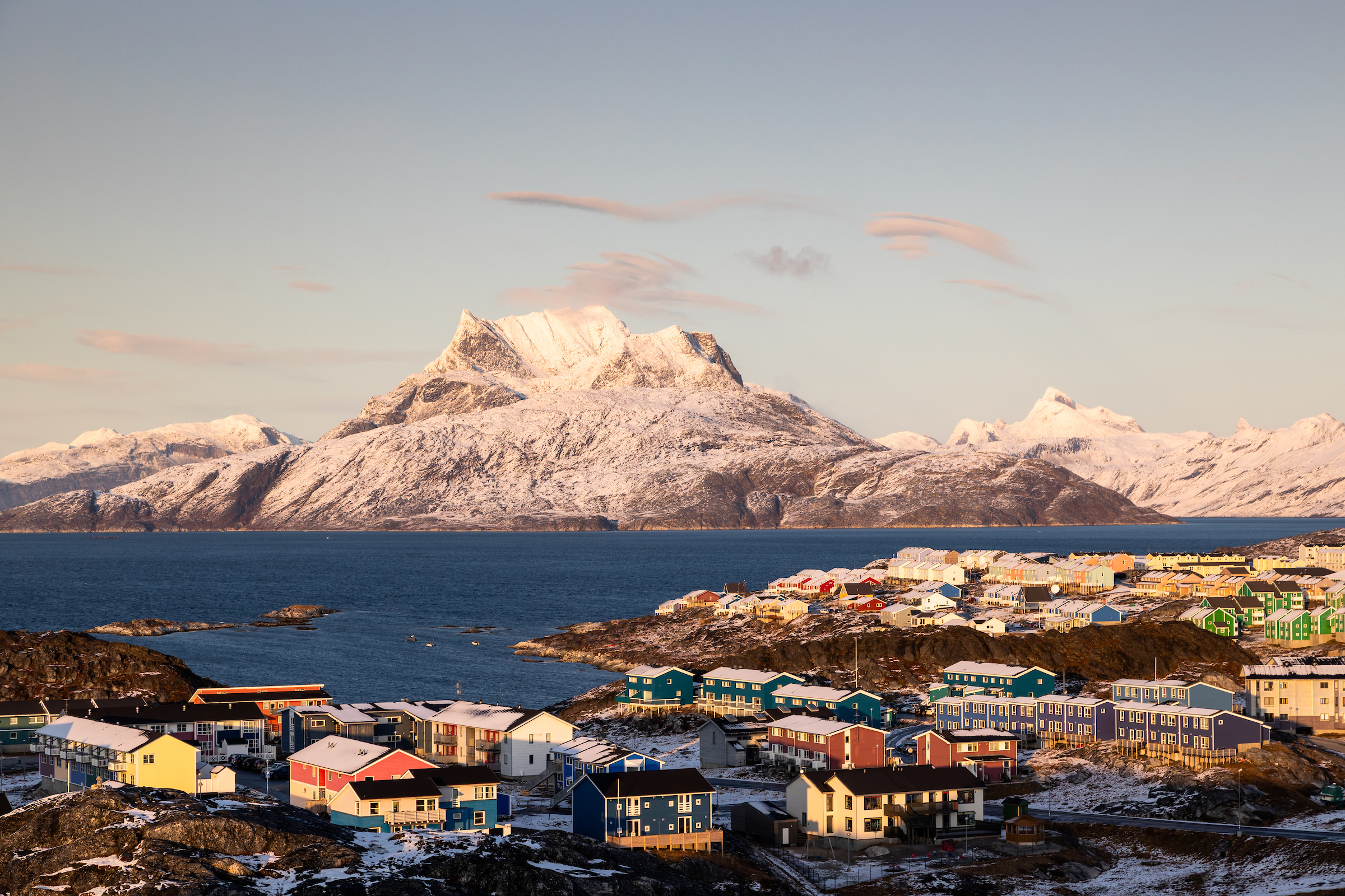 Sunset Time. Photo Matthew Littlewood, Visit Greenland