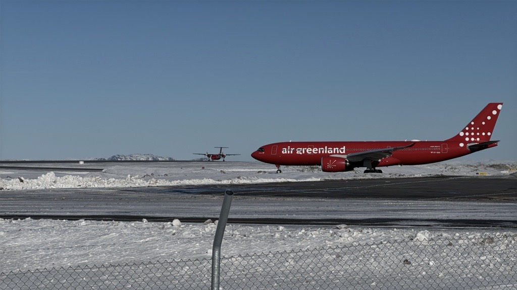 Dash-8 og A330neo Tuukkaq i Nuuk