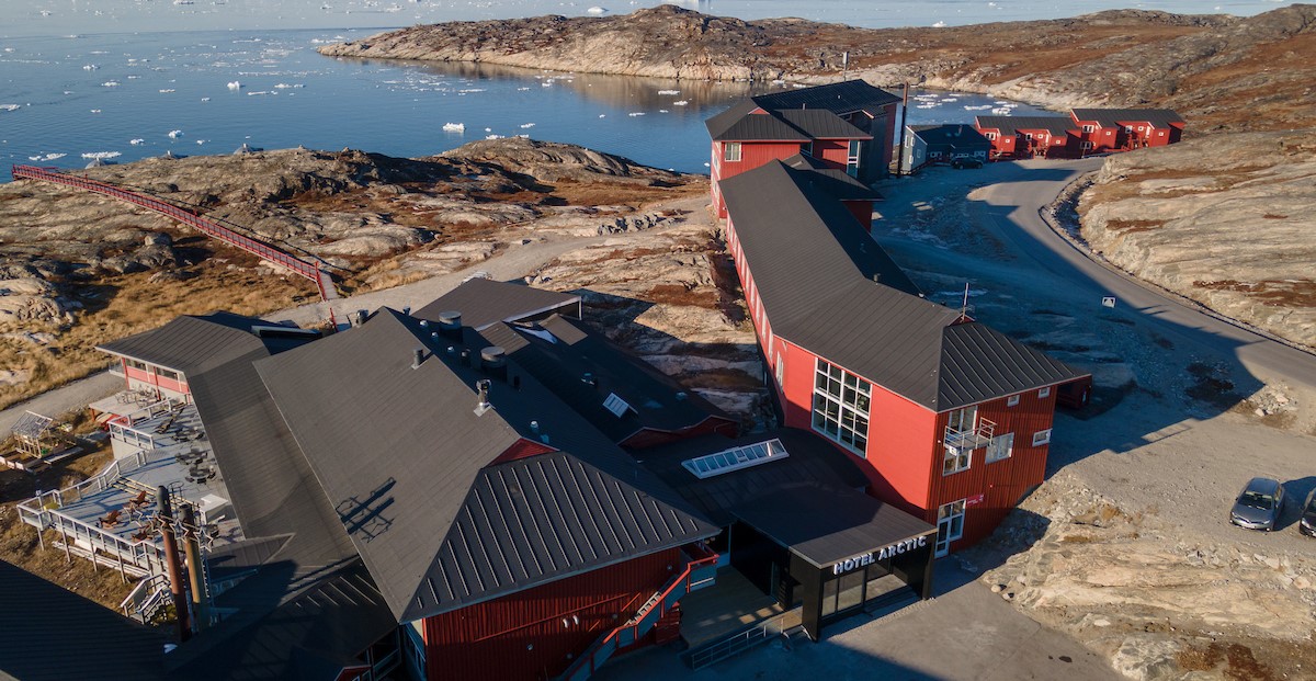 Hotel Arctic Entrance 18