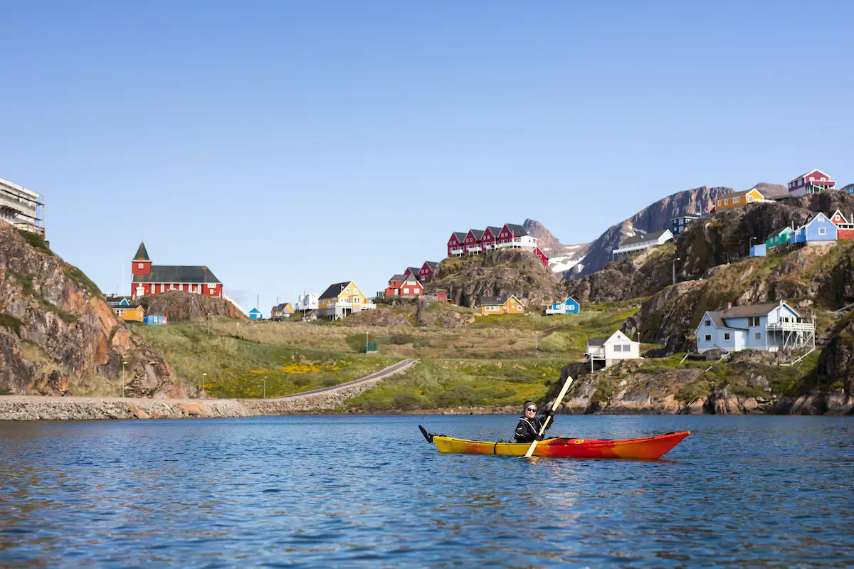 Experience Kayaking Near Sisimiut. Photo Aningaaq R. Carlsen, Visit Greenland