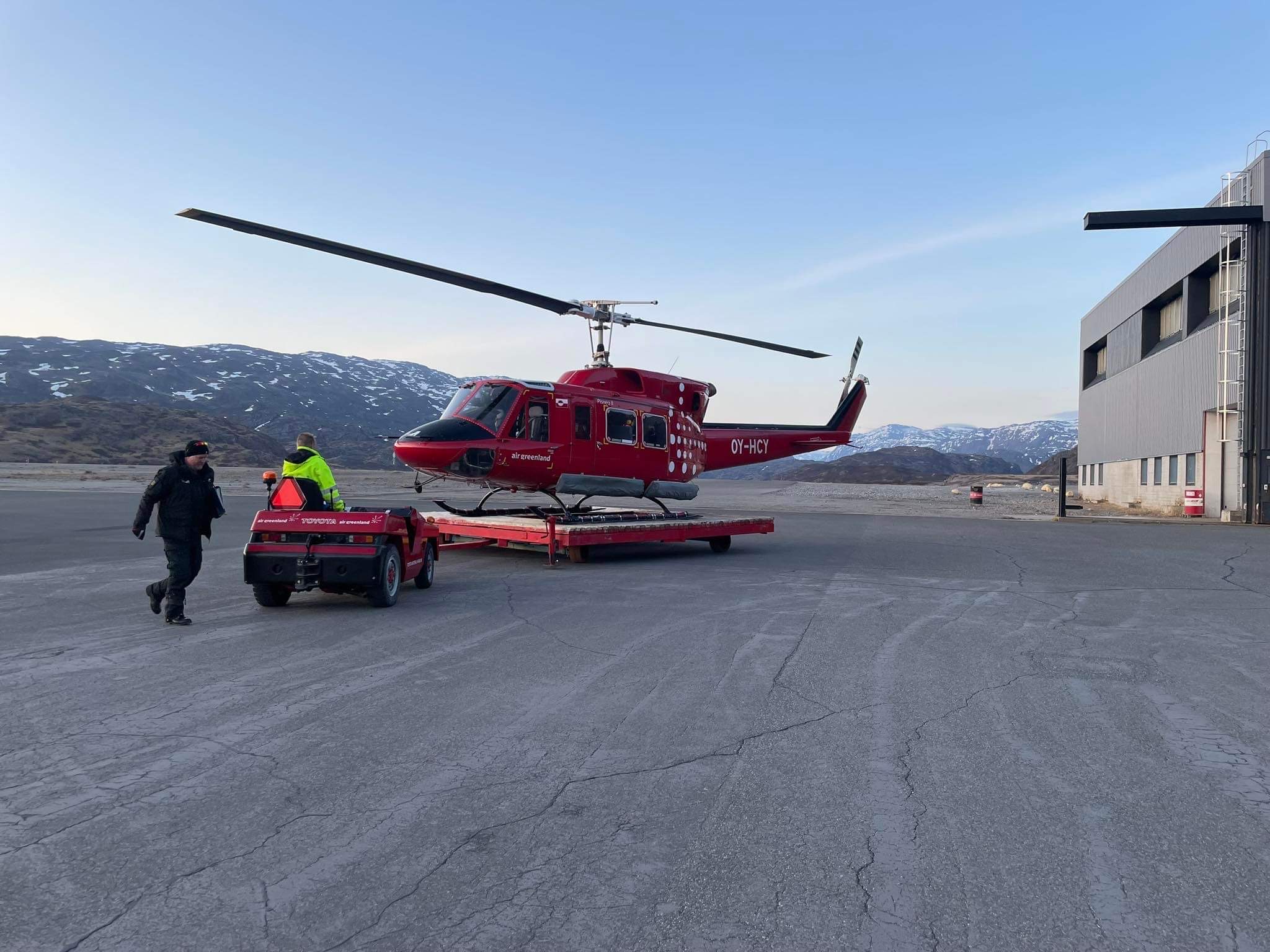 I Narsarsuaq efter færgeflyvningen fra Tasiilaq. Foto: Amos Ezekiassen